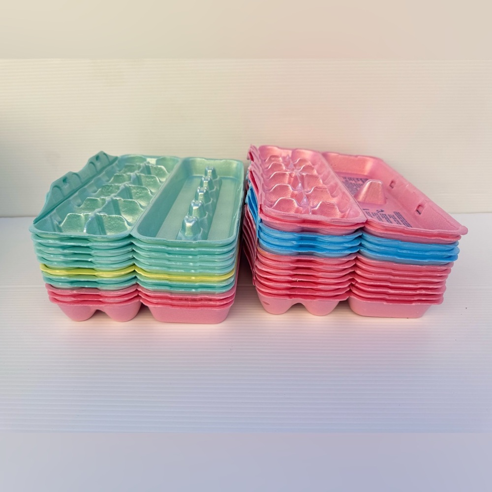 Lot of 23 Reusable Foam Egg Cartons 12-Count Mixed Colors – Used Great Condition